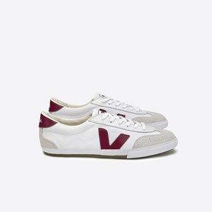 VEJA Volley White Marsala